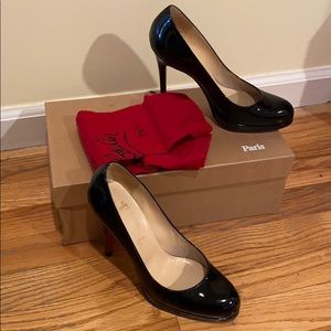 Christian Louboutin Patent Pumps size 37